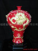 供应中国红漆线雕艺术瓶